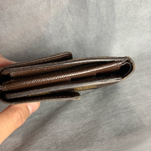 Authentic Louis Vuitton Wallet - Picture 5 of 7